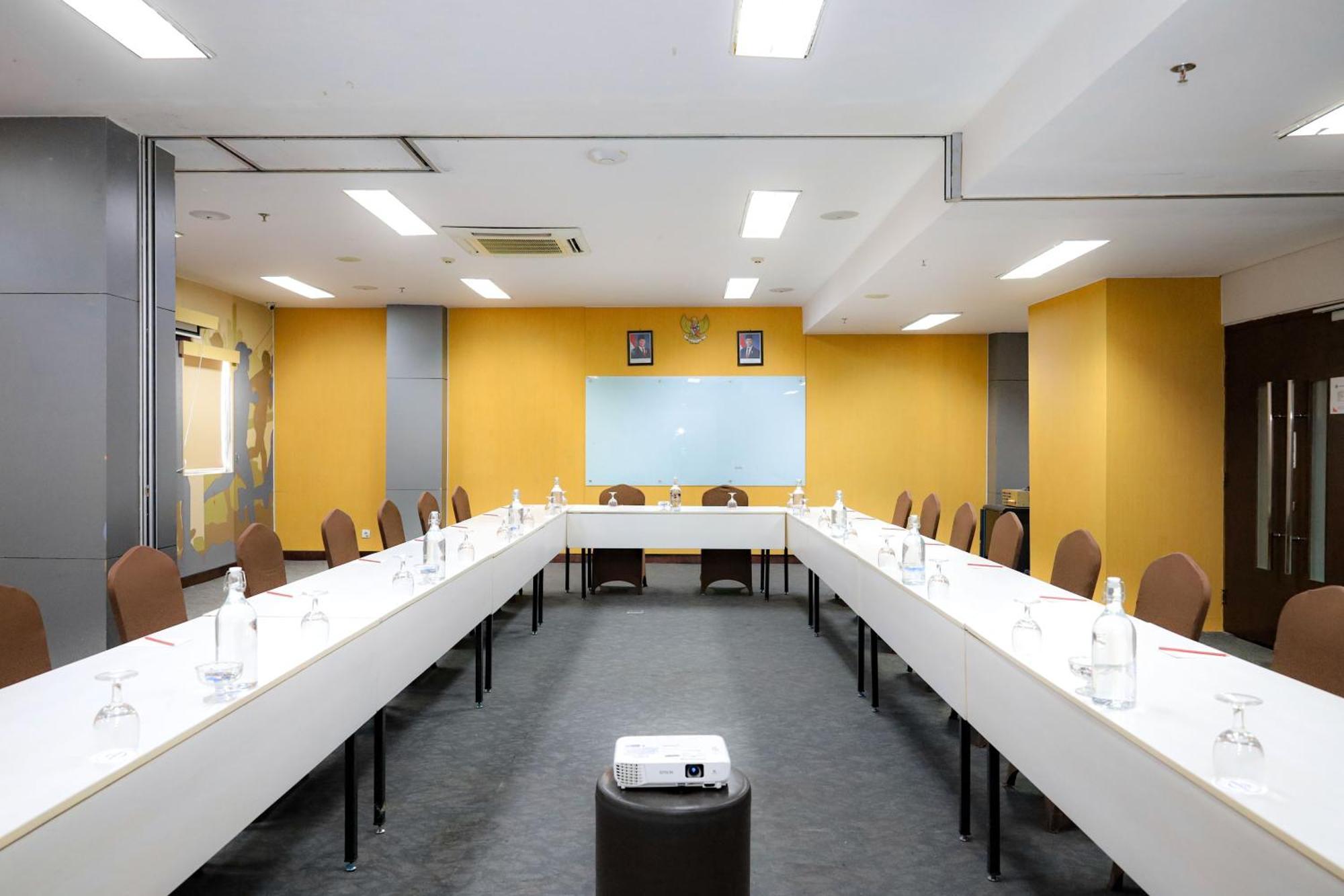 Cordela Kartika Dewi Yogyakarta Hotel Exterior photo